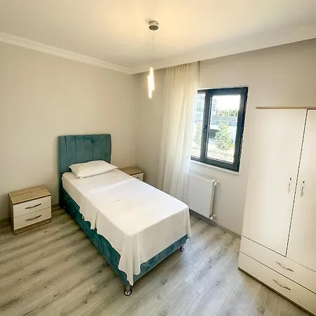 Sretno Vip Apartment